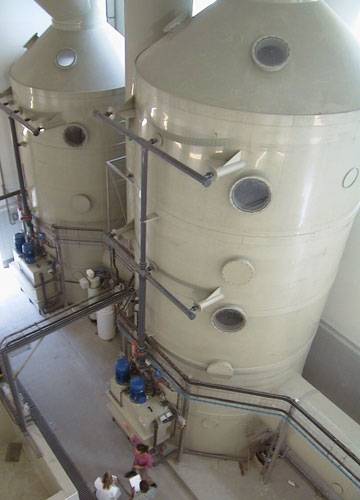 Scrubber vertical con lavado flotante - Depuración aire Scrubber vertical con lavado flotante - Depuración aire